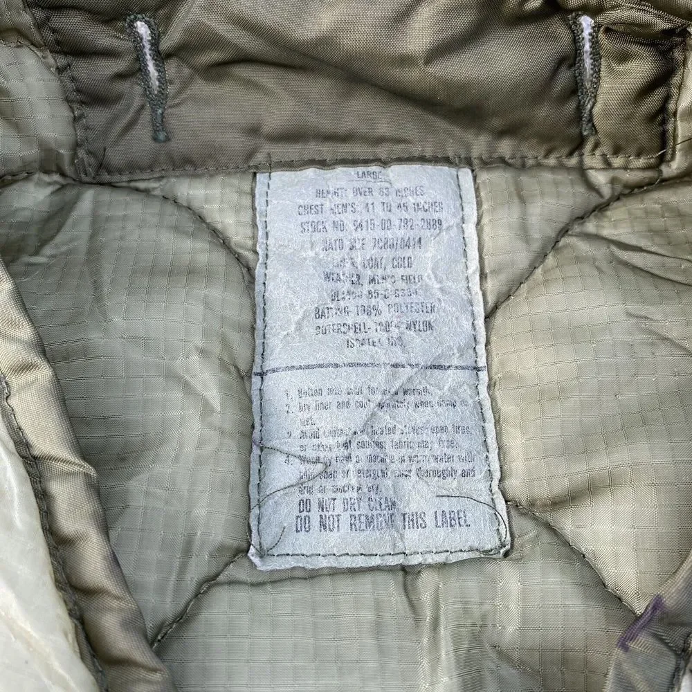 Vintage US Military Cold Weather Liner Mens Large Vietnam - Picture 3 of 5